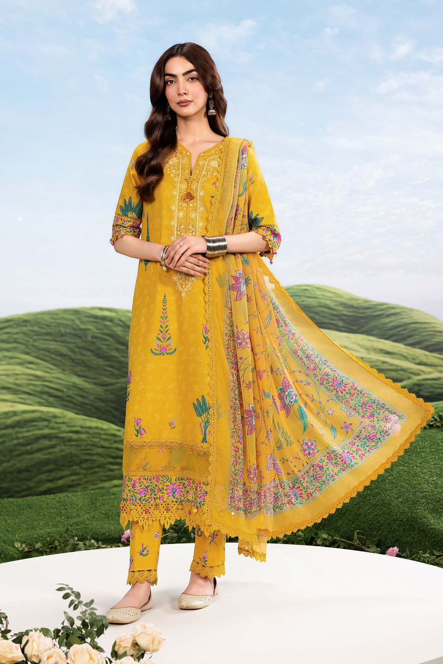 Maria.B M.Basics Embroidered Lawn Unstitched 3Pc Suit MB-CUSV14-03A
