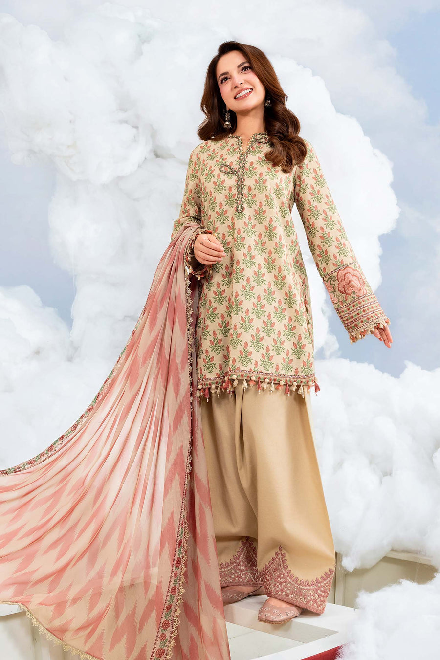 Maria.B M.Basics Embroidered Lawn Unstitched 3Pc Suit MB-CUSV14-12A