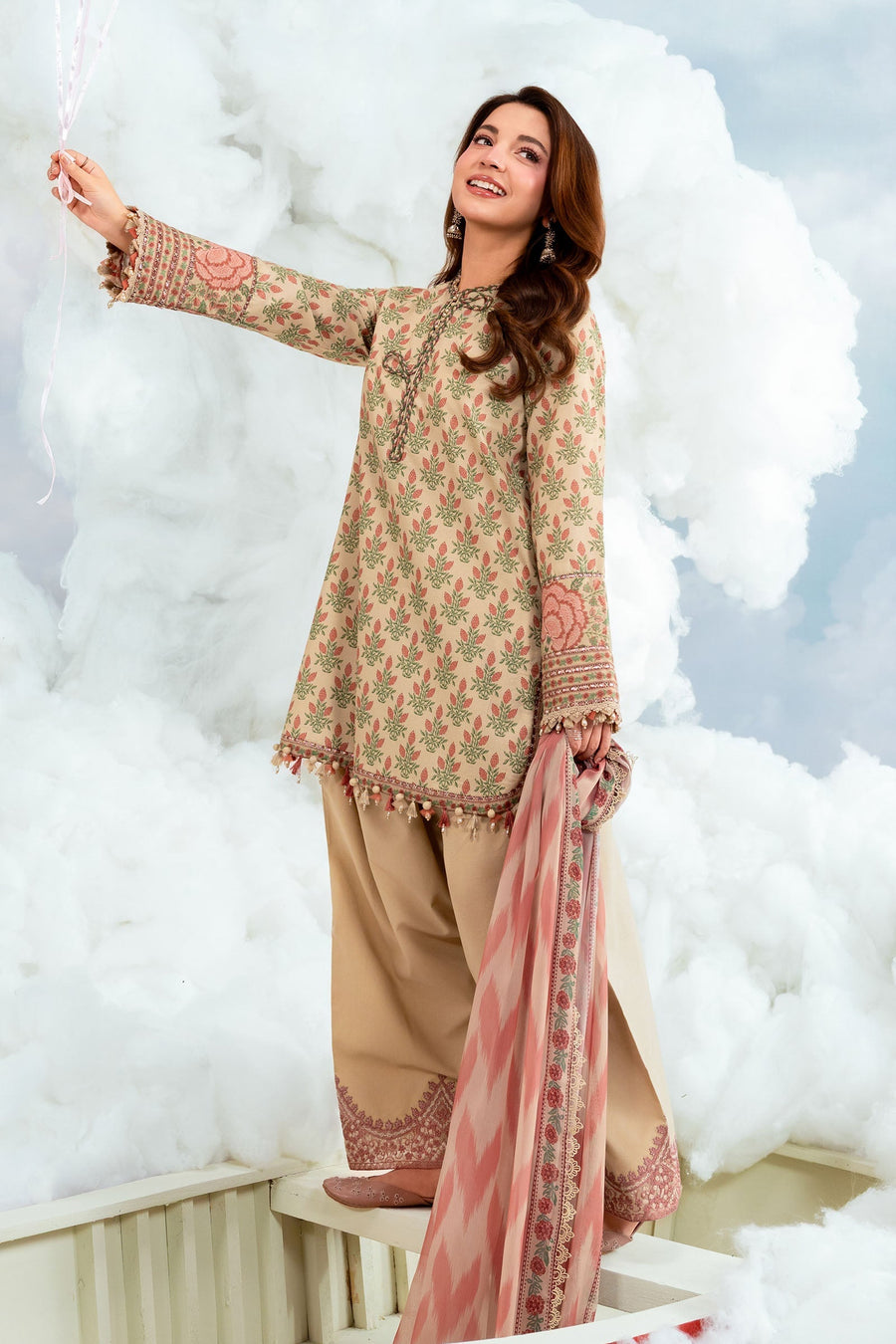 Maria.B M.Basics Embroidered Lawn Unstitched 3Pc Suit MB-CUSV14-12A