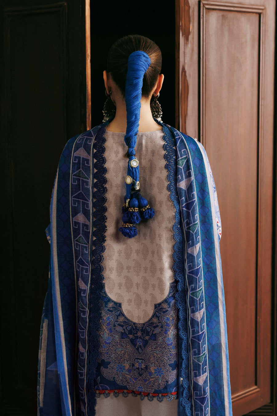 Maria B MBasics Embroidered Slub Khaddar Unstitched 3Pc Suit MB-CUSV15-01A