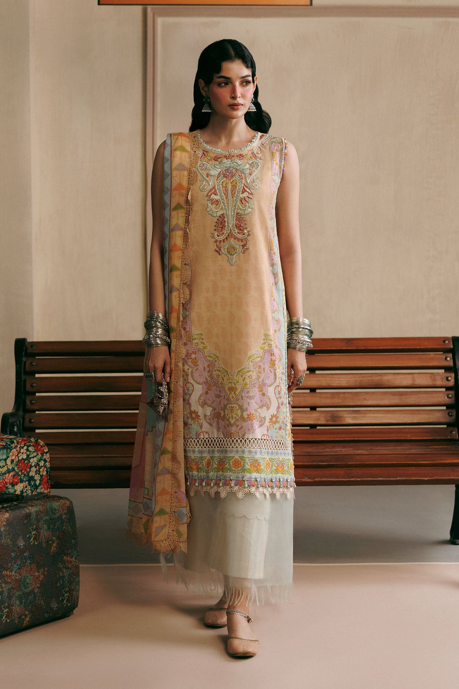 Maria B MBasics Embroidered Slub Khaddar Unstitched 3Pc Suit MB-CUSV15-01B