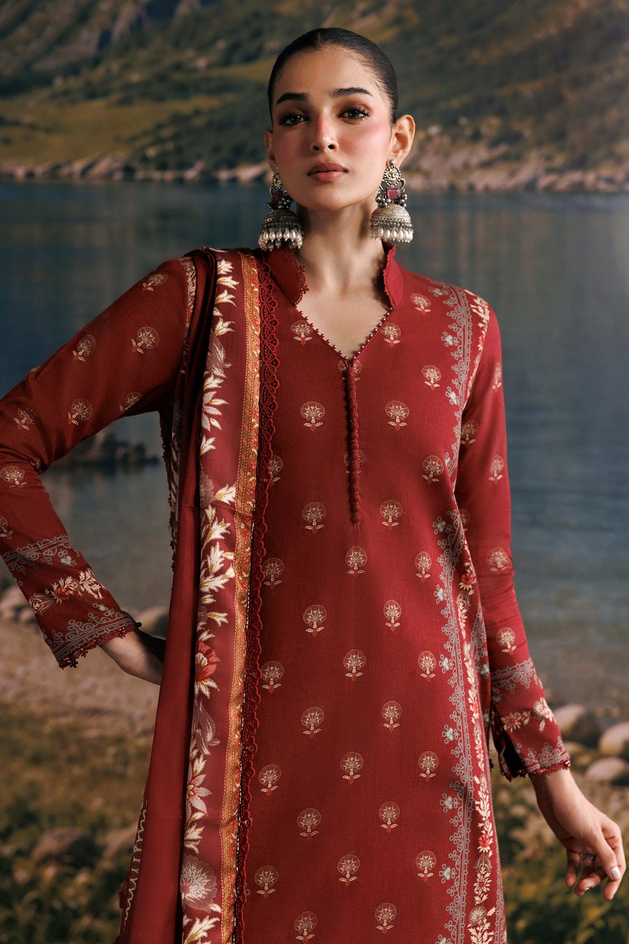 Maria B MBasics Embroidered Slub Khaddar Unstitched 3Pc Suit MB-CUSV15-03B