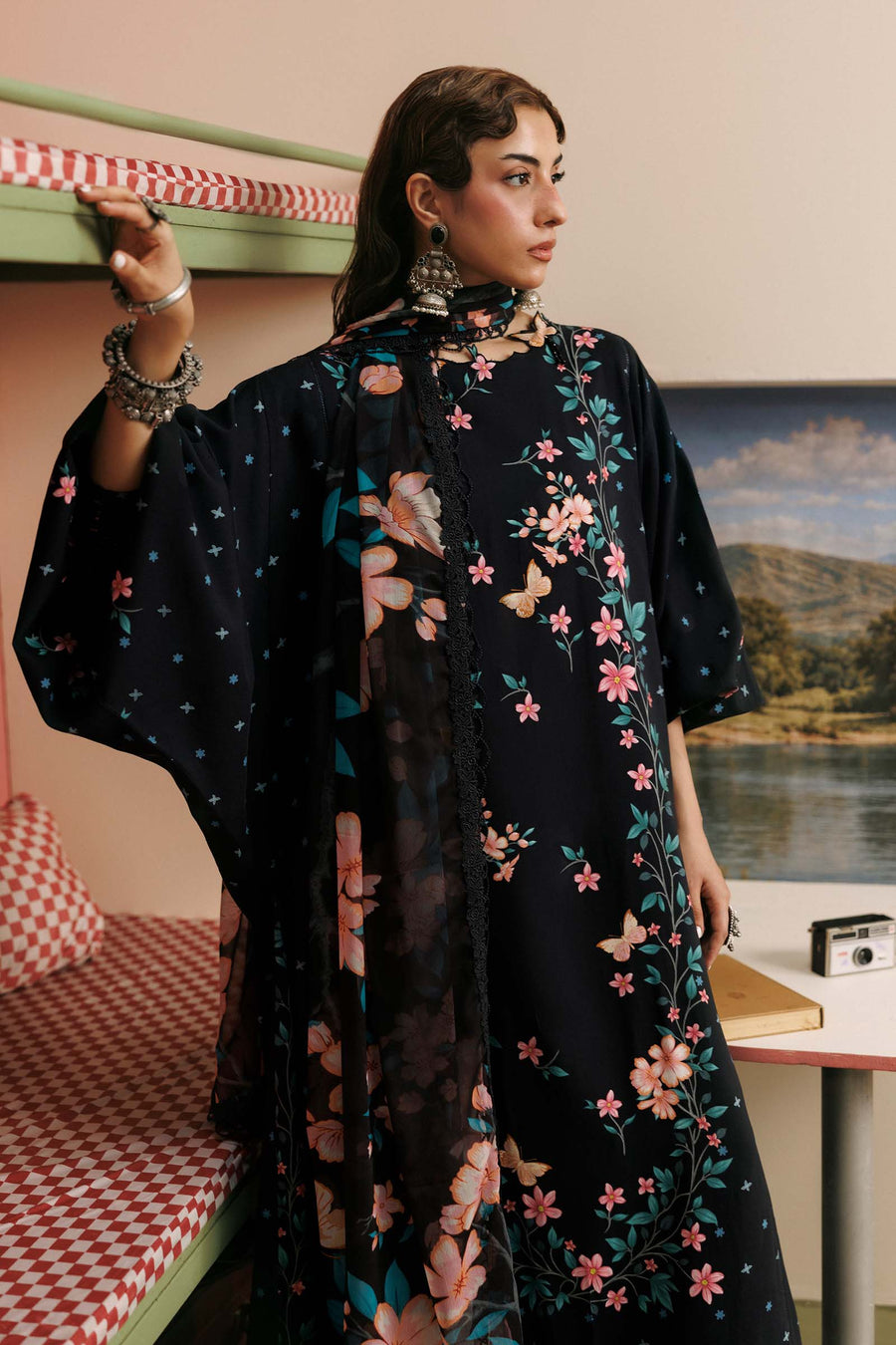 Maria B MBasics Embroidered Linen Unstitched 3Pc Suit MB-CUSV15-07B