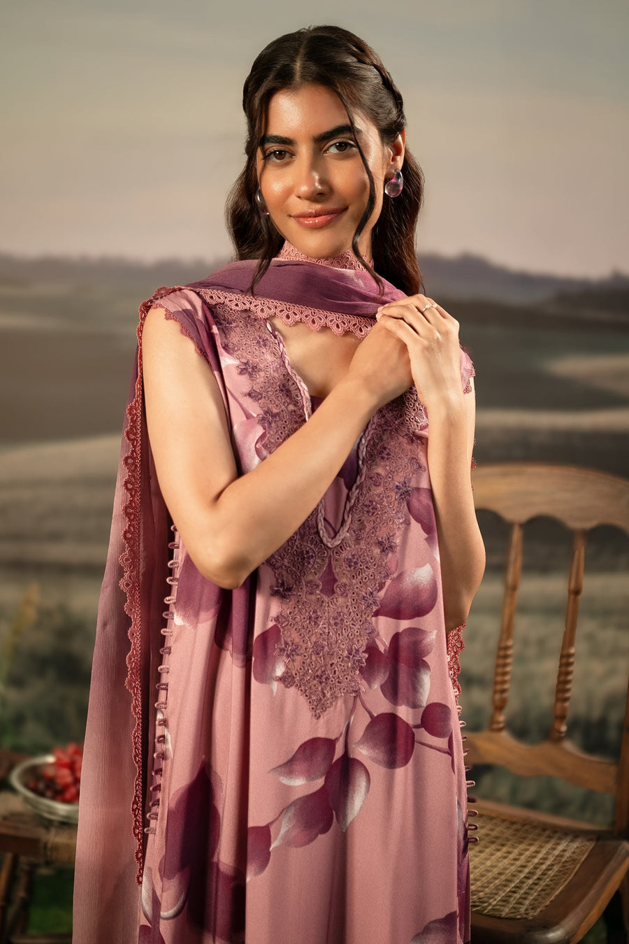Maria.B M.Basics Embroidered Arabic Lawn Unstitched 3Pc Suit D-01A