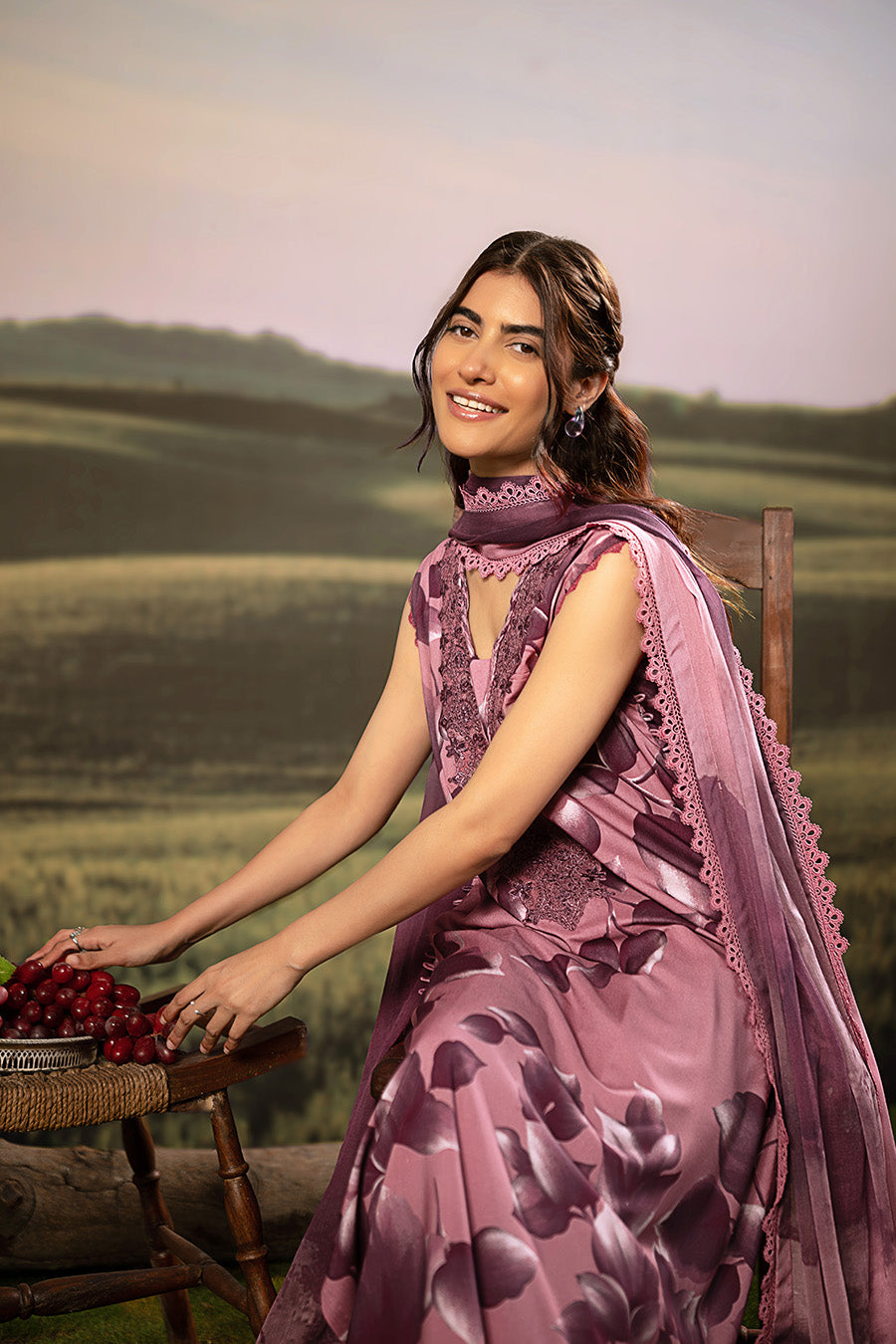 Maria.B M.Basics Embroidered Arabic Lawn Unstitched 3Pc Suit D-01A