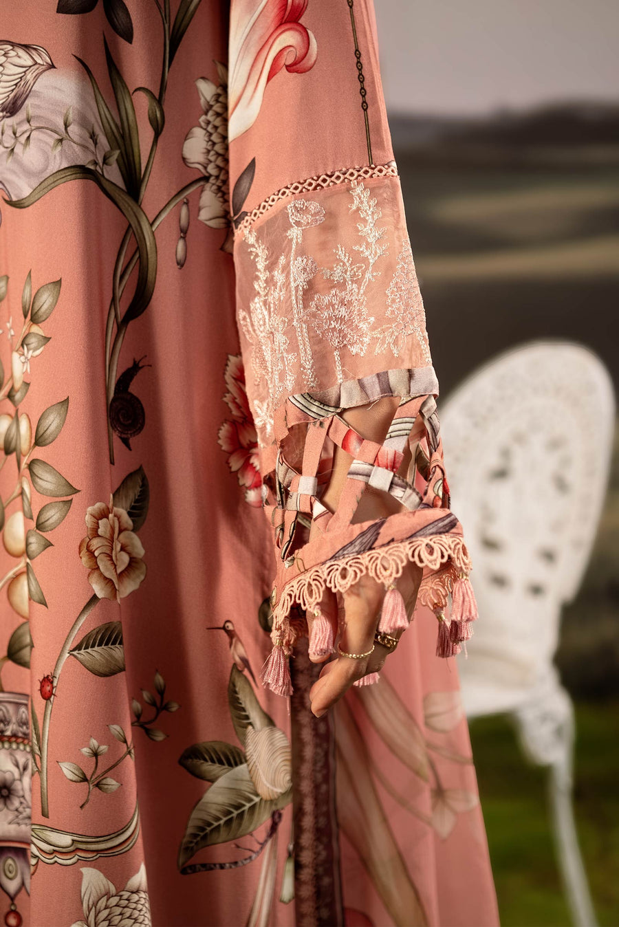 Maria.B M.Basics Embroidered Arabic Lawn Unstitched 3Pc Suit D-04B
