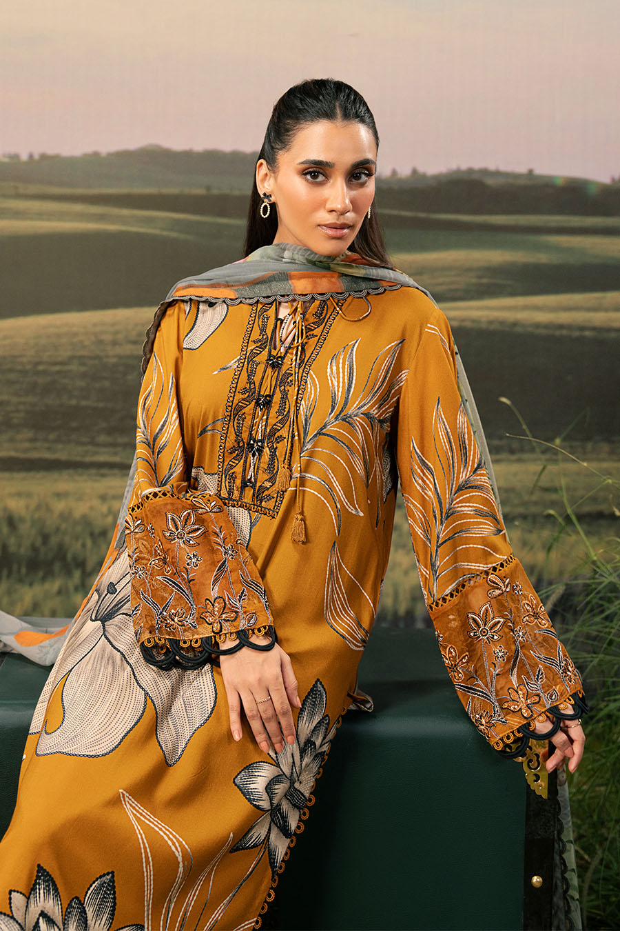 Maria.B M.Basics Embroidered Arabic Lawn Unstitched 3Pc Suit D-08A