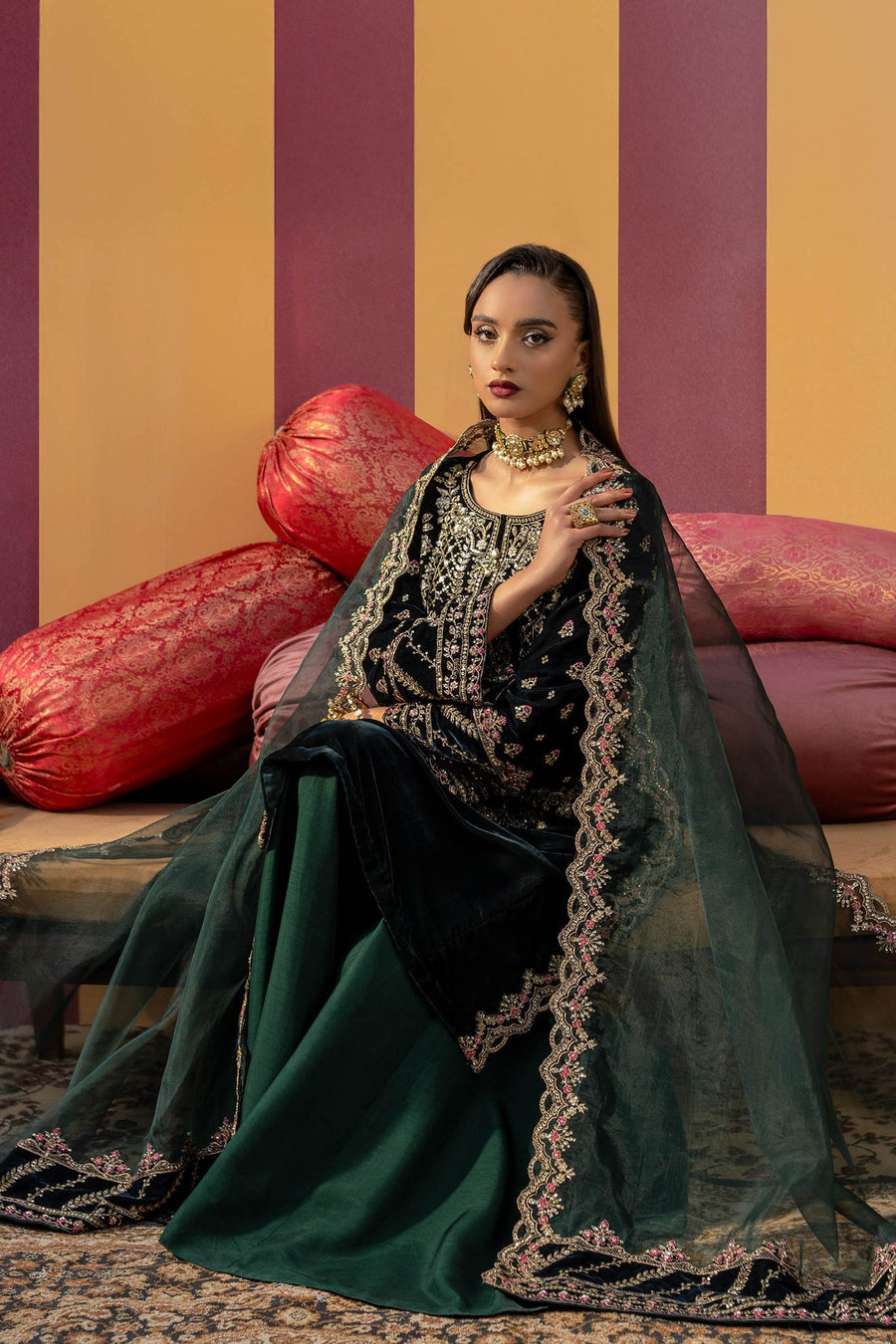 Maria.B M.Basics Festive Embroidered Velvet Unstitched 3Pc Suit MB-USW24-606