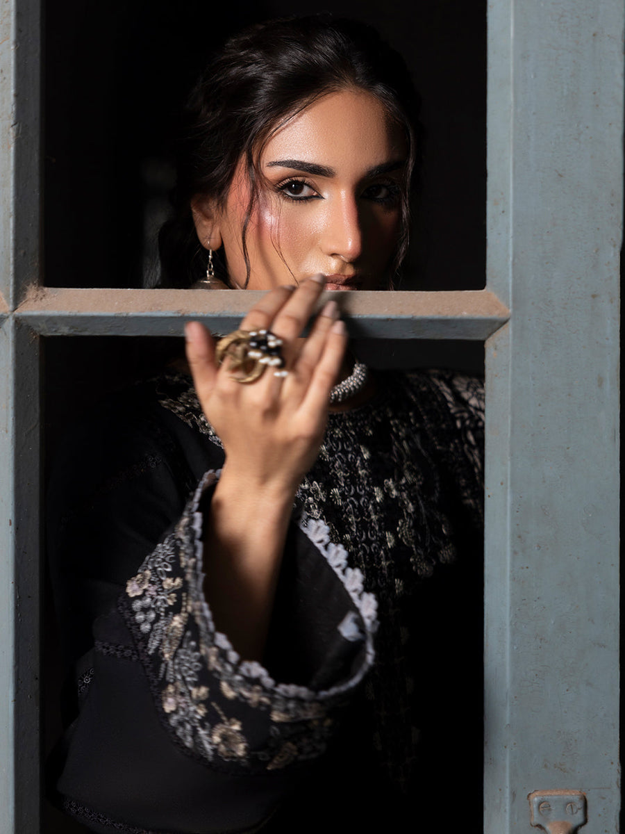 CELTS Mehmal Premium Embroidered Dhanak Unstitched 3Pc Suit MC-08