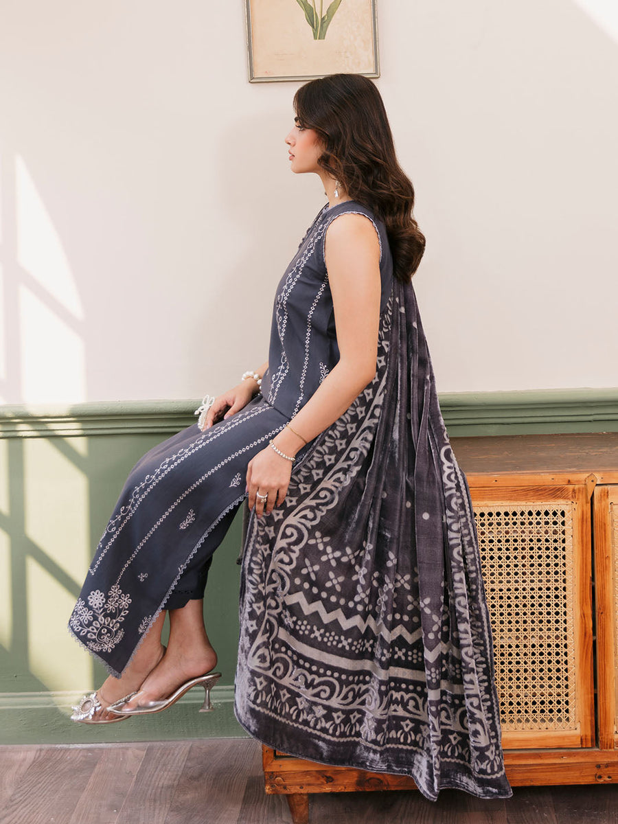 CELTS Mayal Premium Embroidered Dhanak Unstitched 3Pc Suit D-03