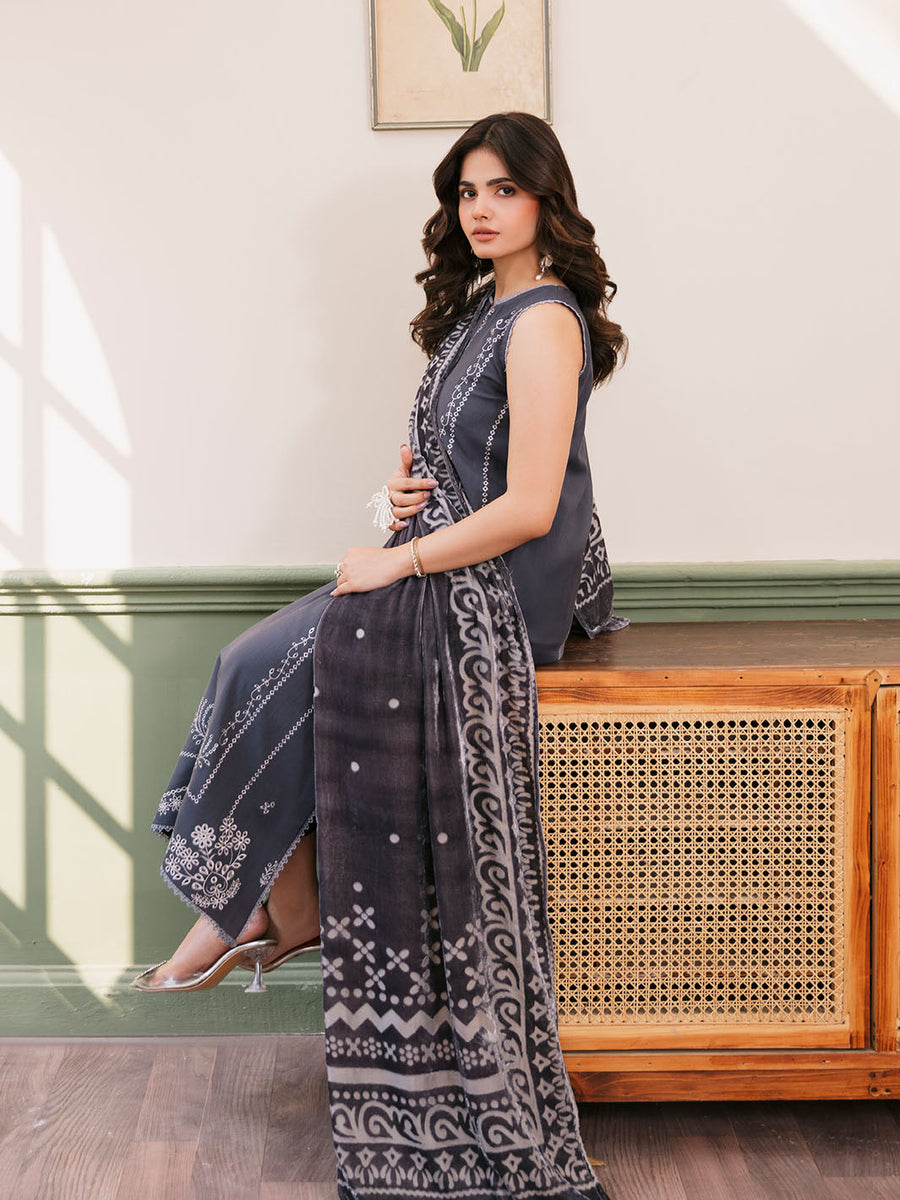 CELTS Mayal Premium Embroidered Dhanak Unstitched 3Pc Suit D-03