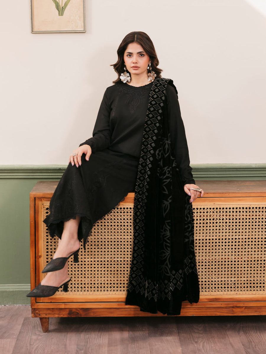 CELTS Mayal Premium Embroidered Dhanak Unstitched 3Pc Suit D-05
