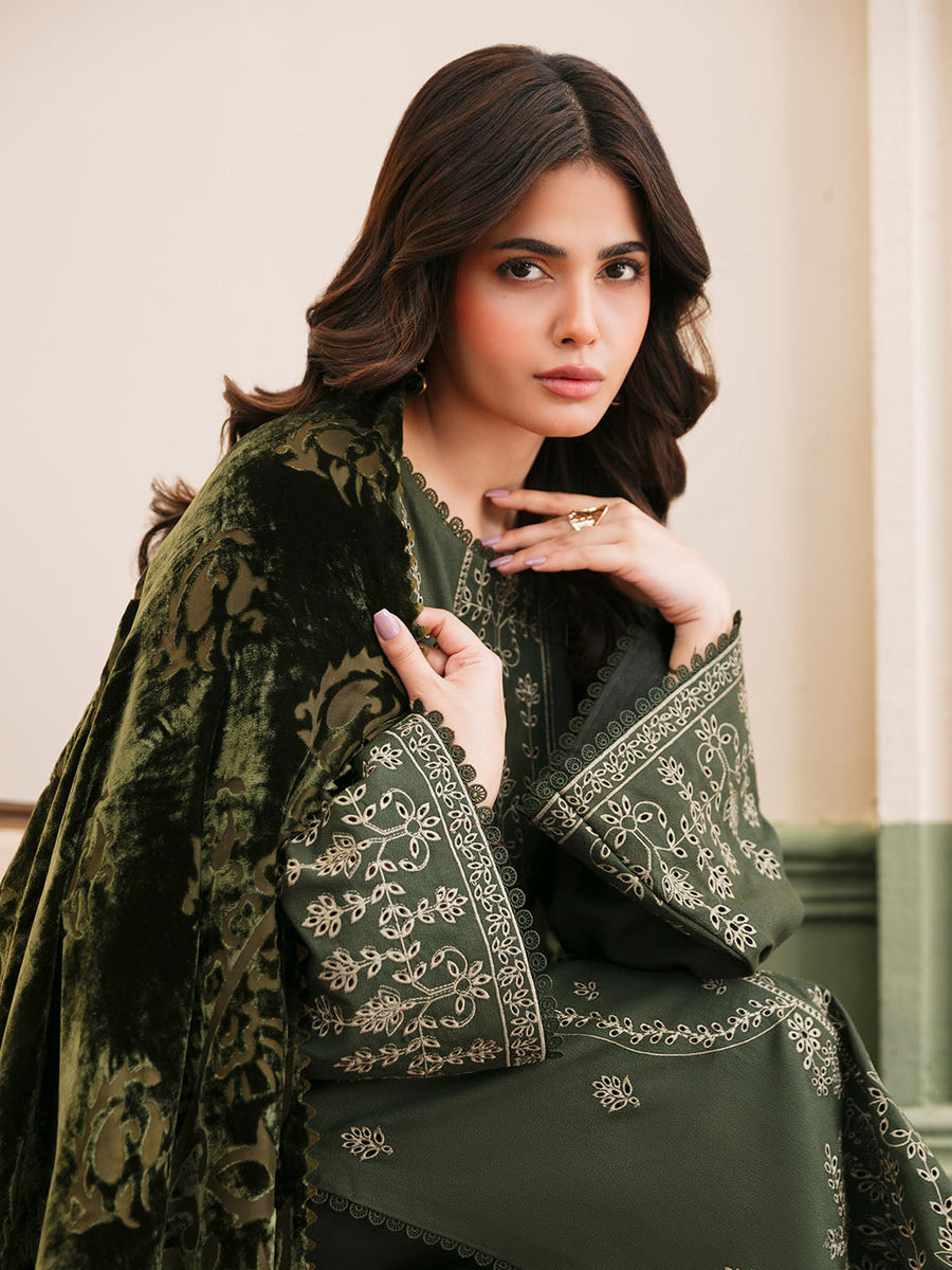 CELTS Mayal Premium Embroidered Dhanak Unstitched 3Pc Suit D-08