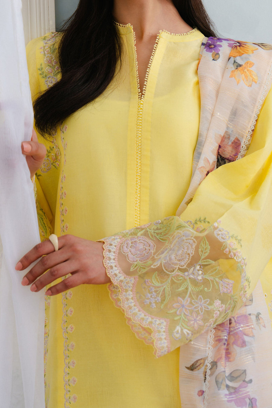 Coco by Zara Shahjahan Embroidered Lawn Unstitched 3Pc Suit D-08A MEADOW