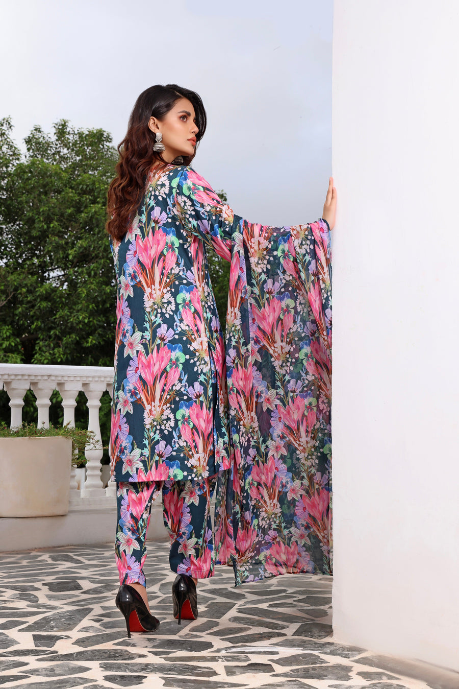 Feathers Premium Printed Lawn Unstitched 3Pc Suit MEDORA-FT141