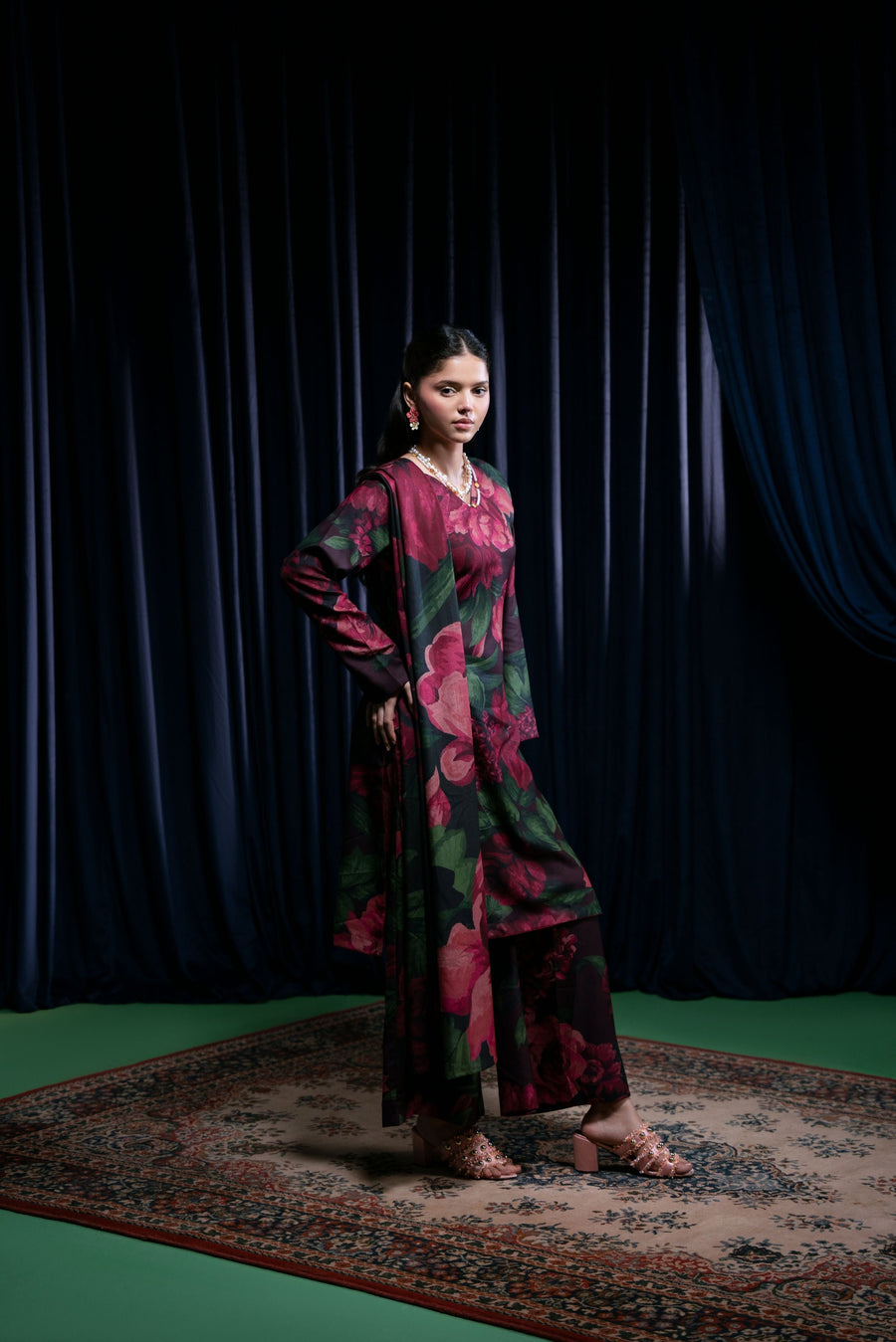 Feathers Dastak Unstitched Digital Printed Dhanak 3Pc Suit - MEHERBANO