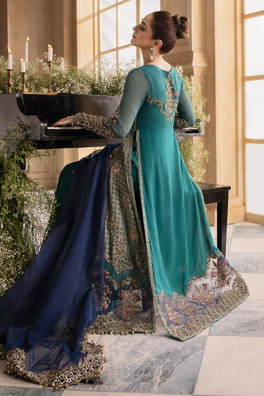 Charizma Dastan-e-Jashan Luxury Chiffon Unstitched 3Pc Suit DJW4-07