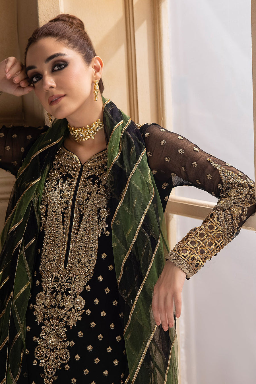 Charizma Dastan-e-Jashan Luxury Chiffon Unstitched 3Pc Suit DJW4-06