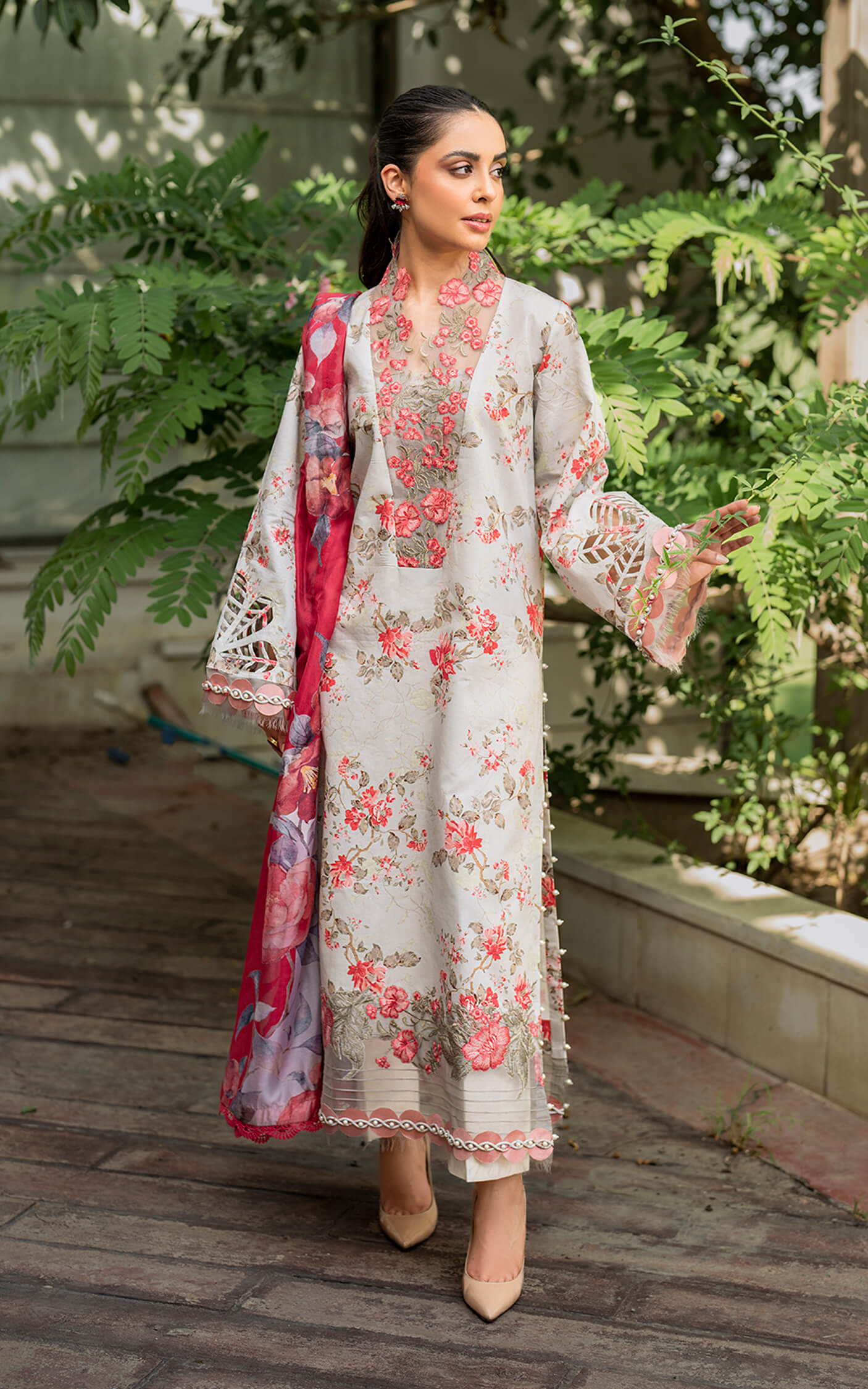 Meraki by Asifa Nabeel Embroidered Lawn Unstitched 3Pc Suit MK-08 Ch
