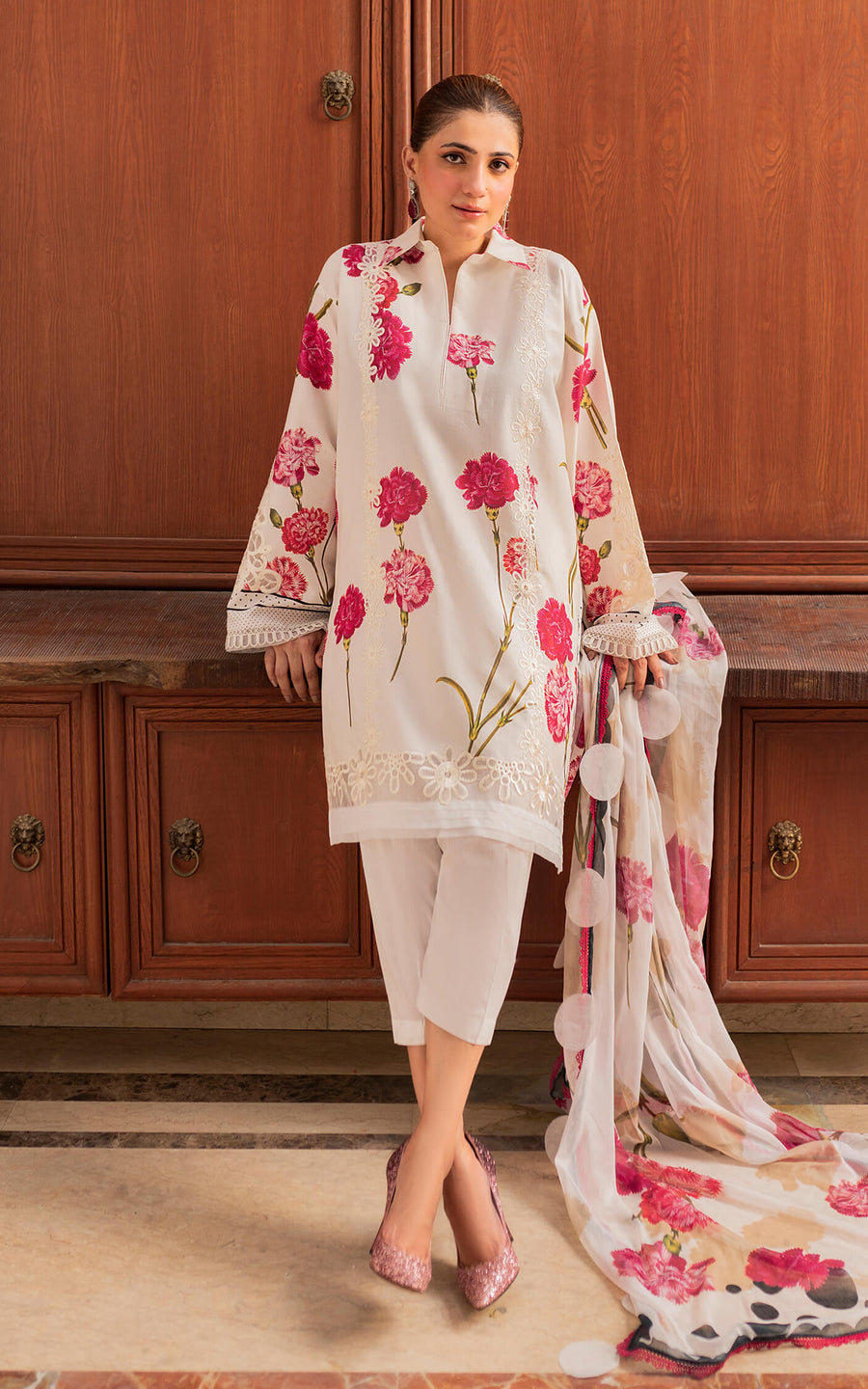 Meraki by Asifa & Nabeel Embroidered Lawn Unstitched 3Pc Suit MK-12 Guldasta