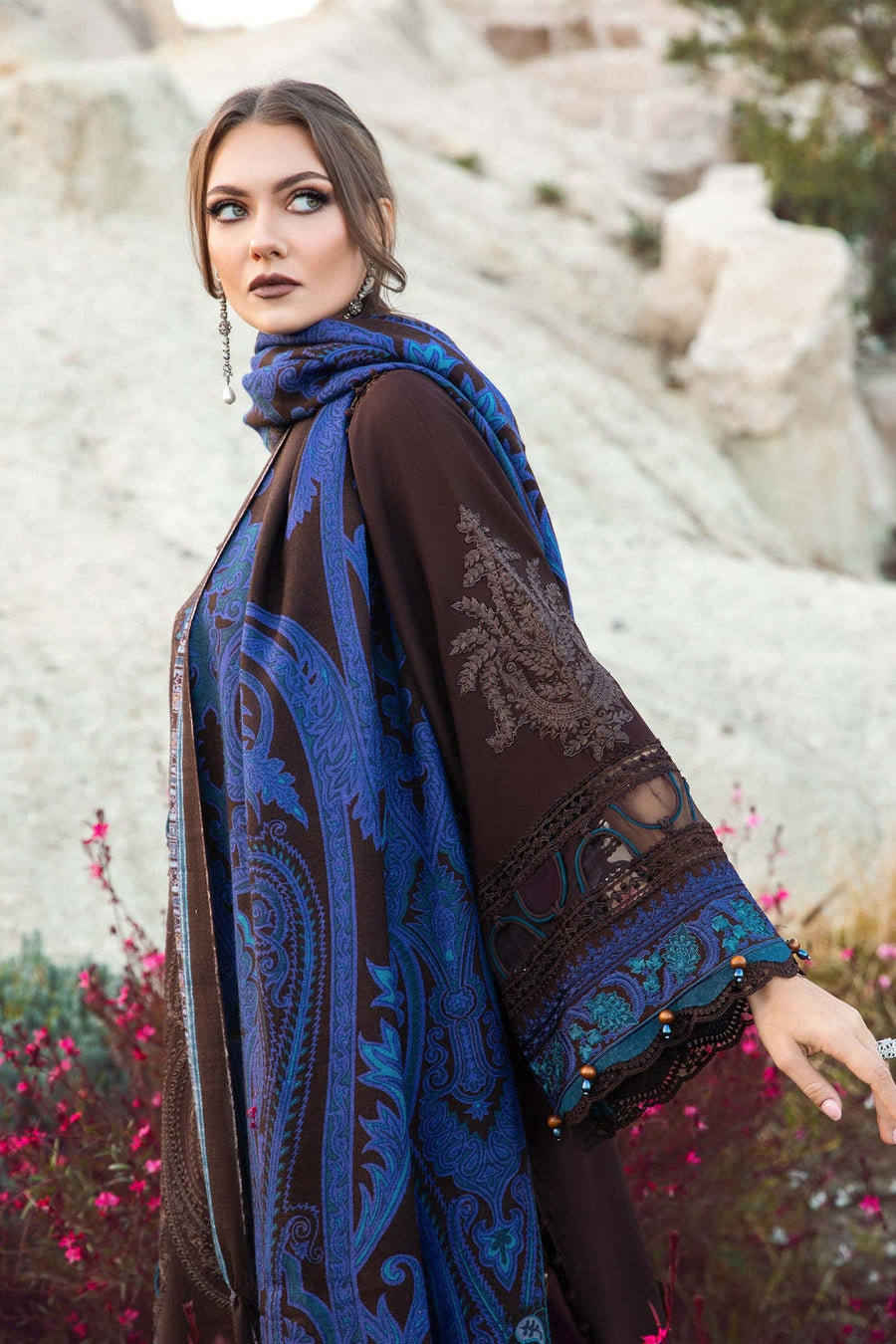 Maria.B MPrints Embroidered Linen Unstitched 3Pc Suit MPT-2008-B