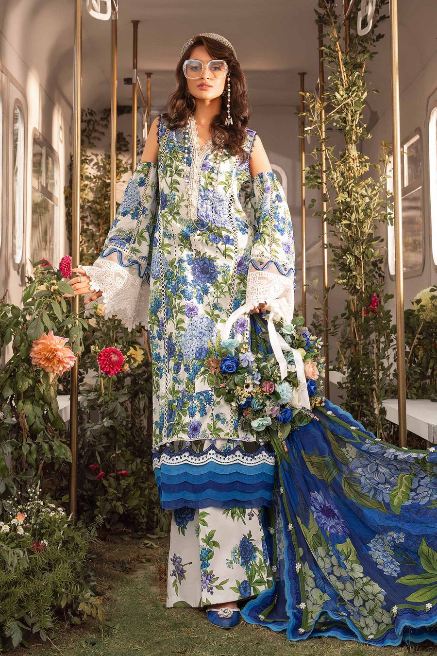 Maria.B M.Prints Unstitched Embroidered Lawn 3Pc Suit MPT-2102-B