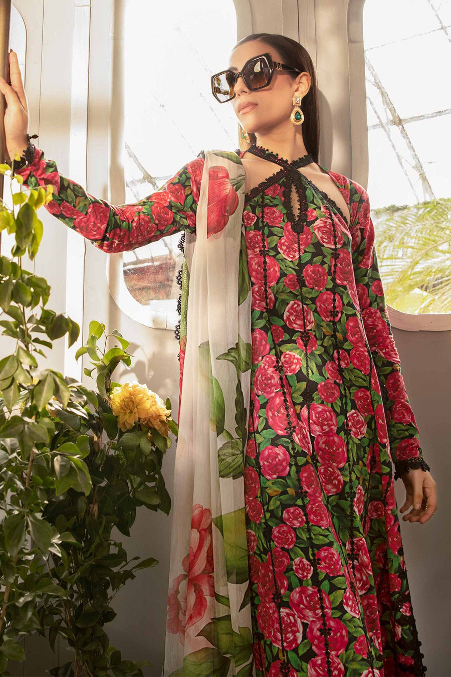Maria.B M.Prints Unstitched Embroidered Lawn 3Pc Suit MPT-2106-B