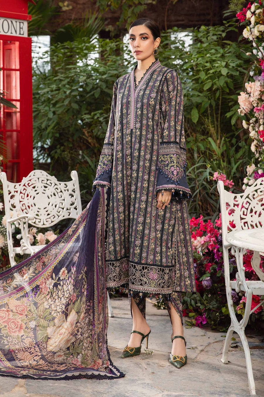 Maria.B M.Prints Unstitched Embroidered Lawn 3Pc Suit MPT-2107-B