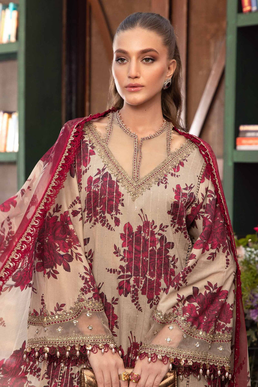 Maria.B M.Prints Unstitched Embroidered Lawn 3Pc Suit MPT-2110-A