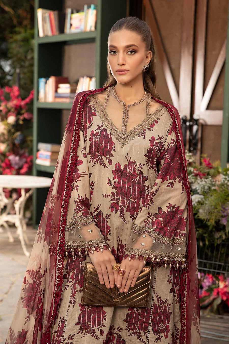 Maria.B M.Prints Unstitched Embroidered Lawn 3Pc Suit MPT-2110-A