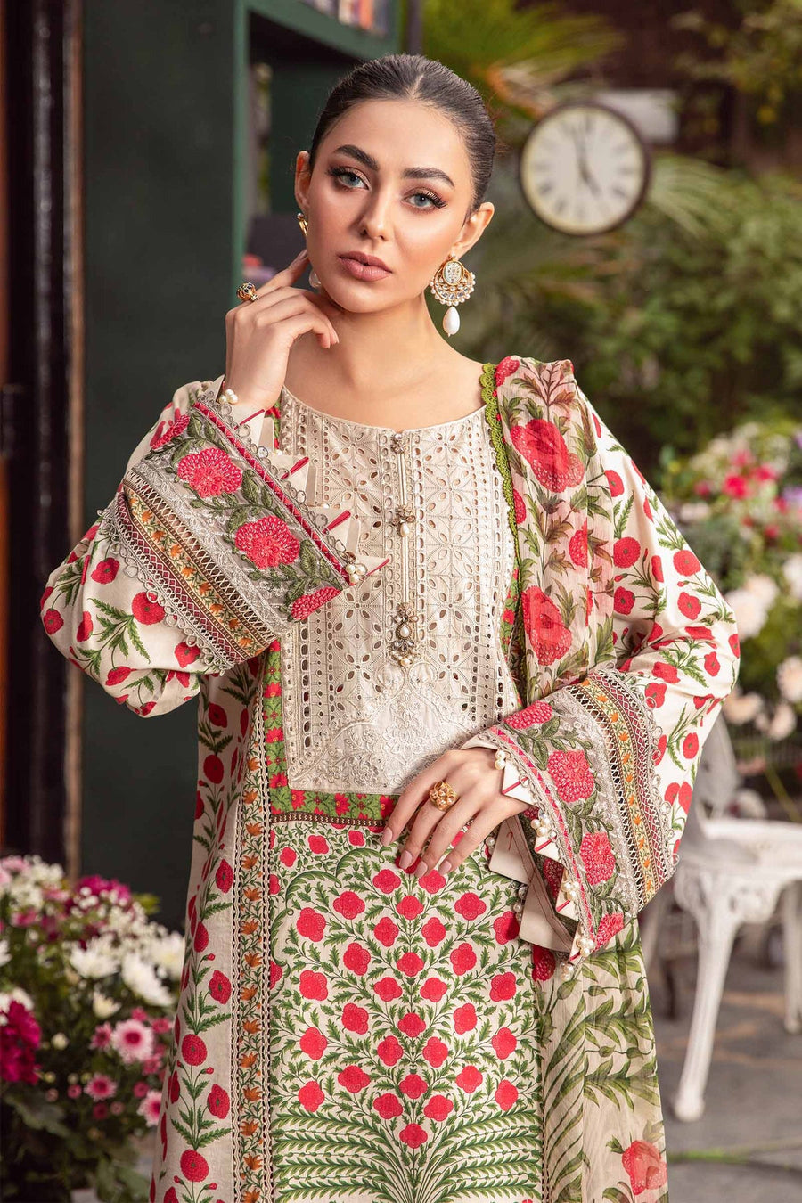 Maria.B M.Prints Unstitched Embroidered Lawn 3Pc Suit MPT-2114-A