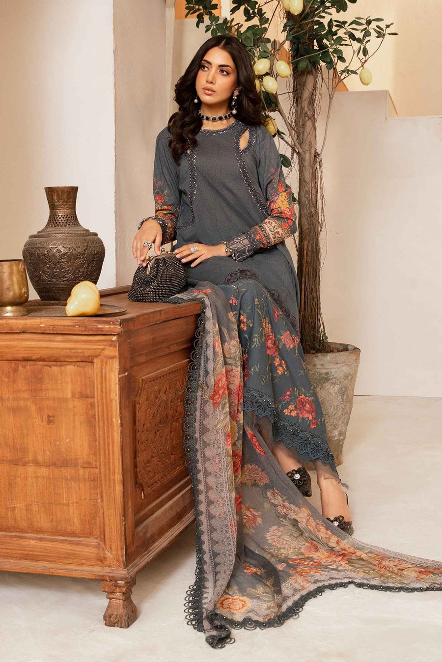 Maria.B MPrints Embroidered Lawn Unstitched 3Pc Suit MPT-2002-B