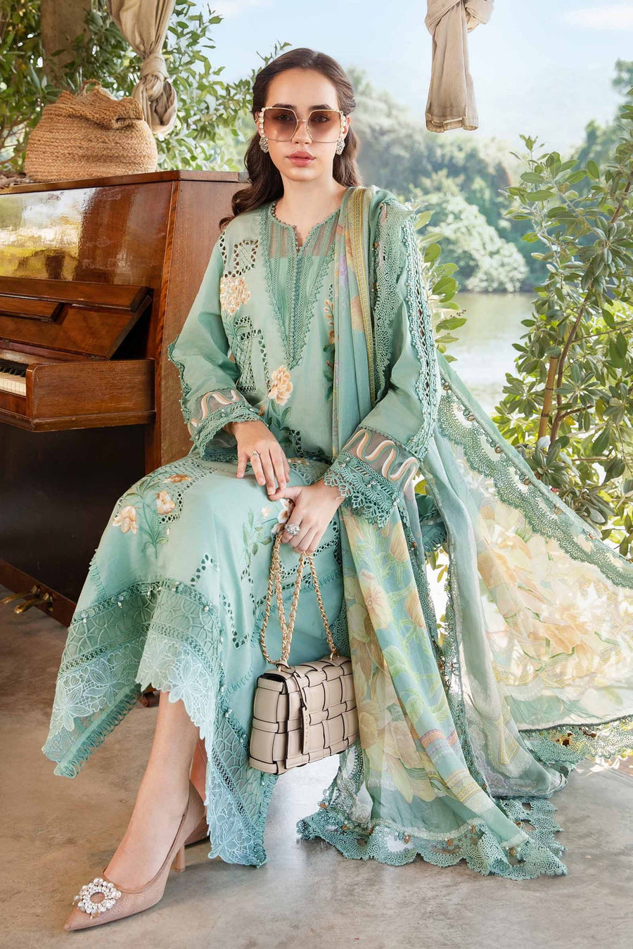 Maria.B MPrints Embroidered Lawn Unstitched 3Pc Suit MPT-2501-B