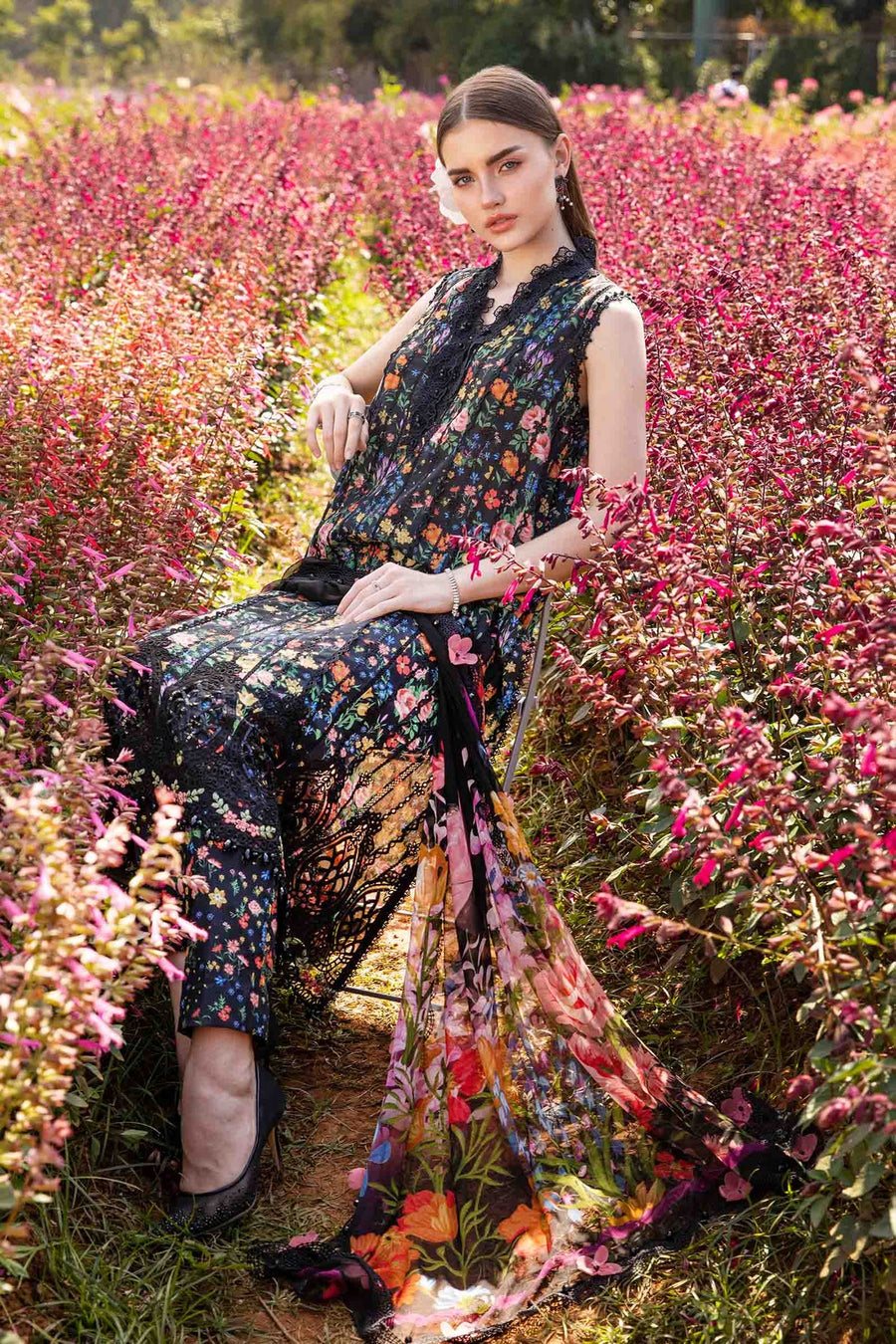 Maria.B MPrints Embroidered Lawn Unstitched 3Pc Suit MPT-2507-B