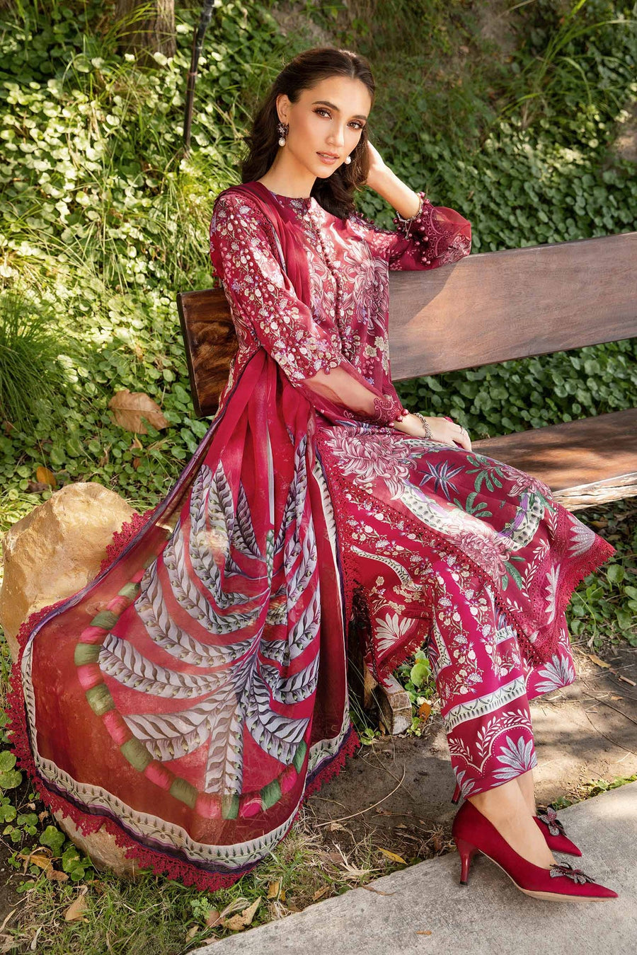 Maria.B MPrints Embroidered Lawn Unstitched 3Pc Suit MPT-2514-B