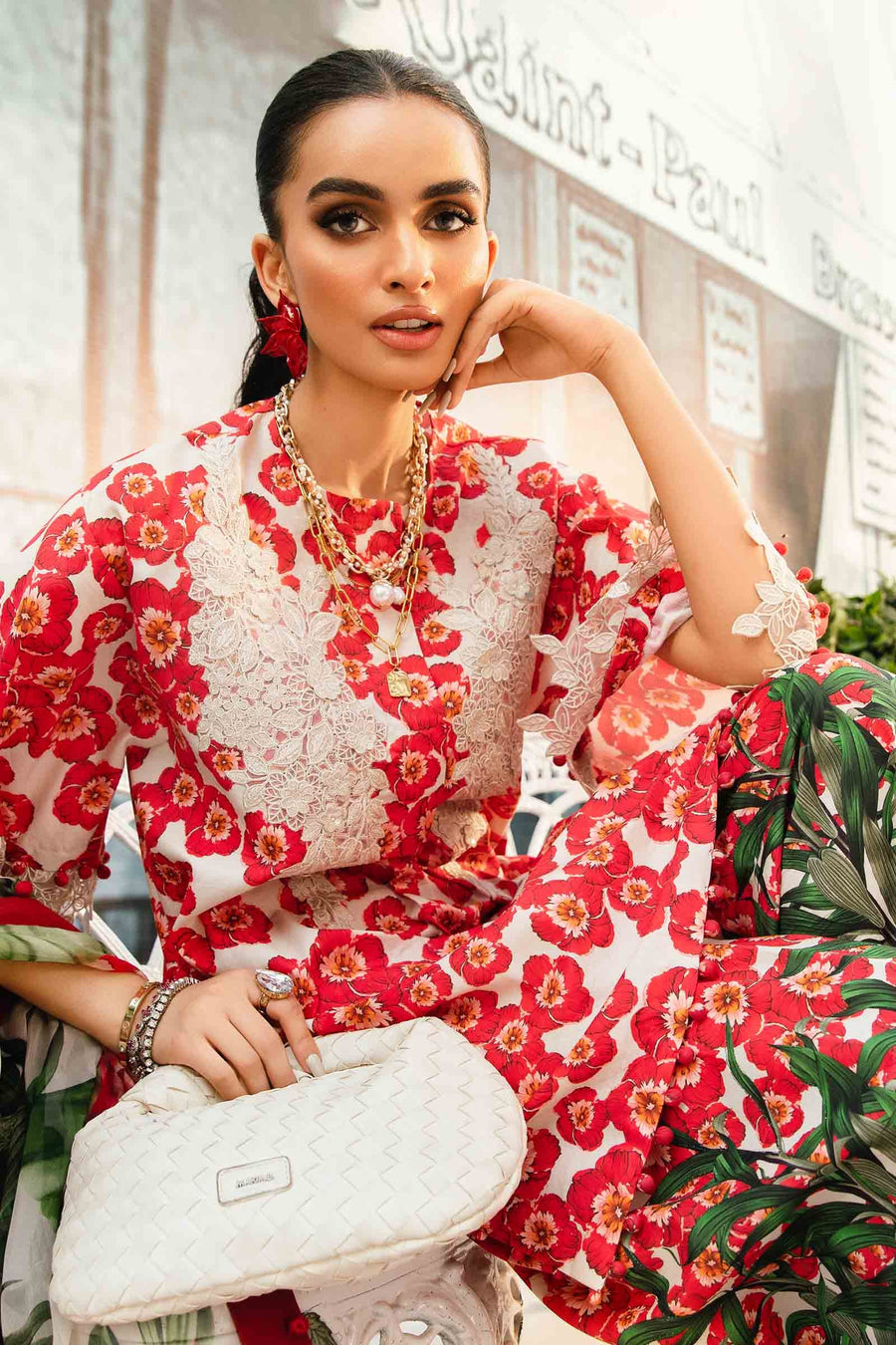 Maria.B MPrints Embroidered Lawn Unstitched 3Pc Suit MPT-2606-B