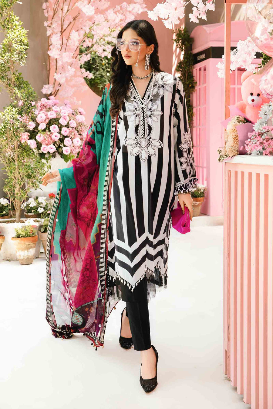 Maria.B MPrints Embroidered Lawn Unstitched 3Pc Suit MPT-2609-B