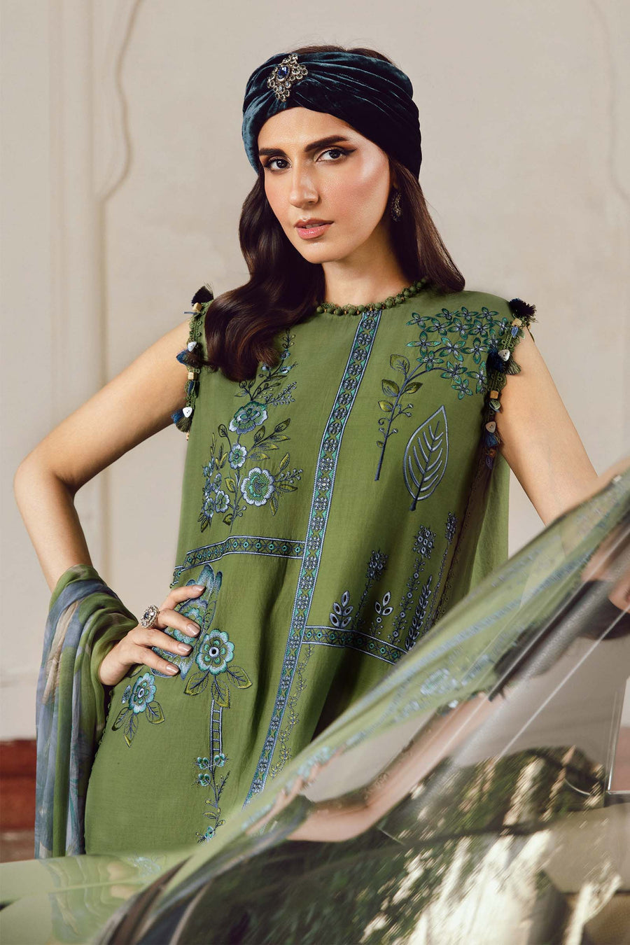 Maria.B MPrints Embroidered Cambric Unstitched 3Pc Suit MPT-2701-A