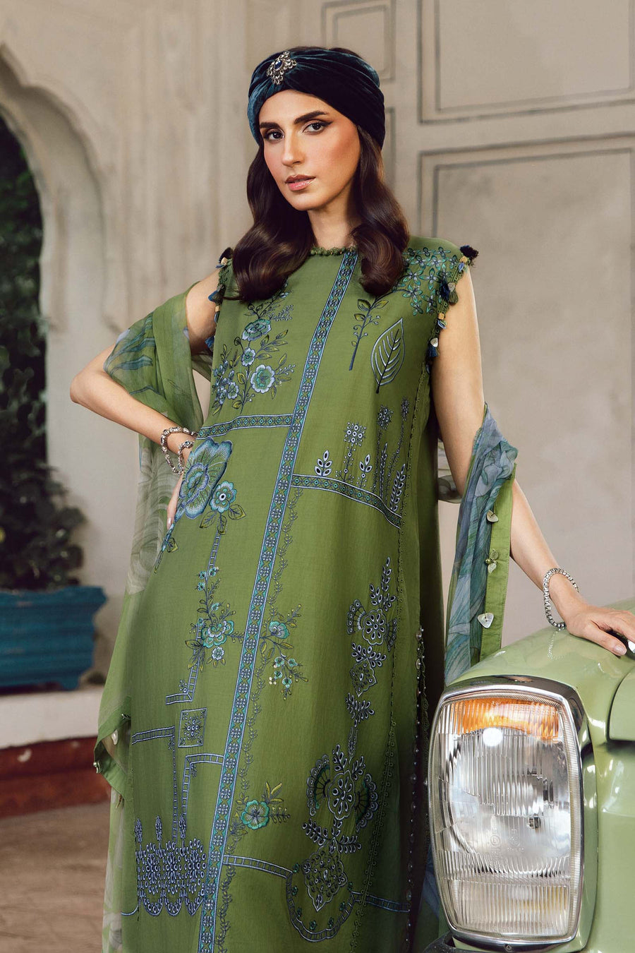 Maria.B MPrints Embroidered Cambric Unstitched 3Pc Suit MPT-2701-A