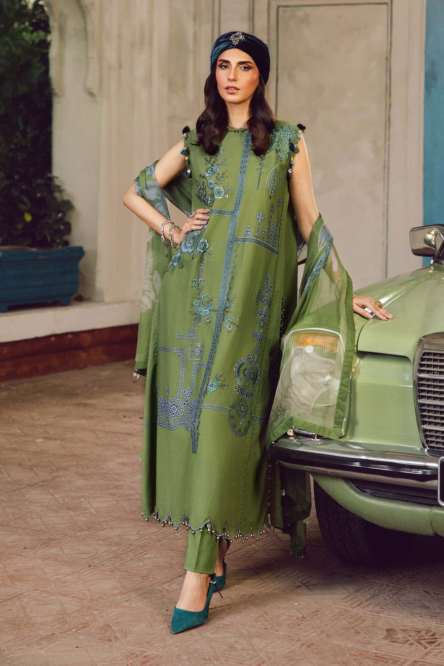Maria.B MPrints Embroidered Cambric Unstitched 3Pc Suit MPT-2701-A