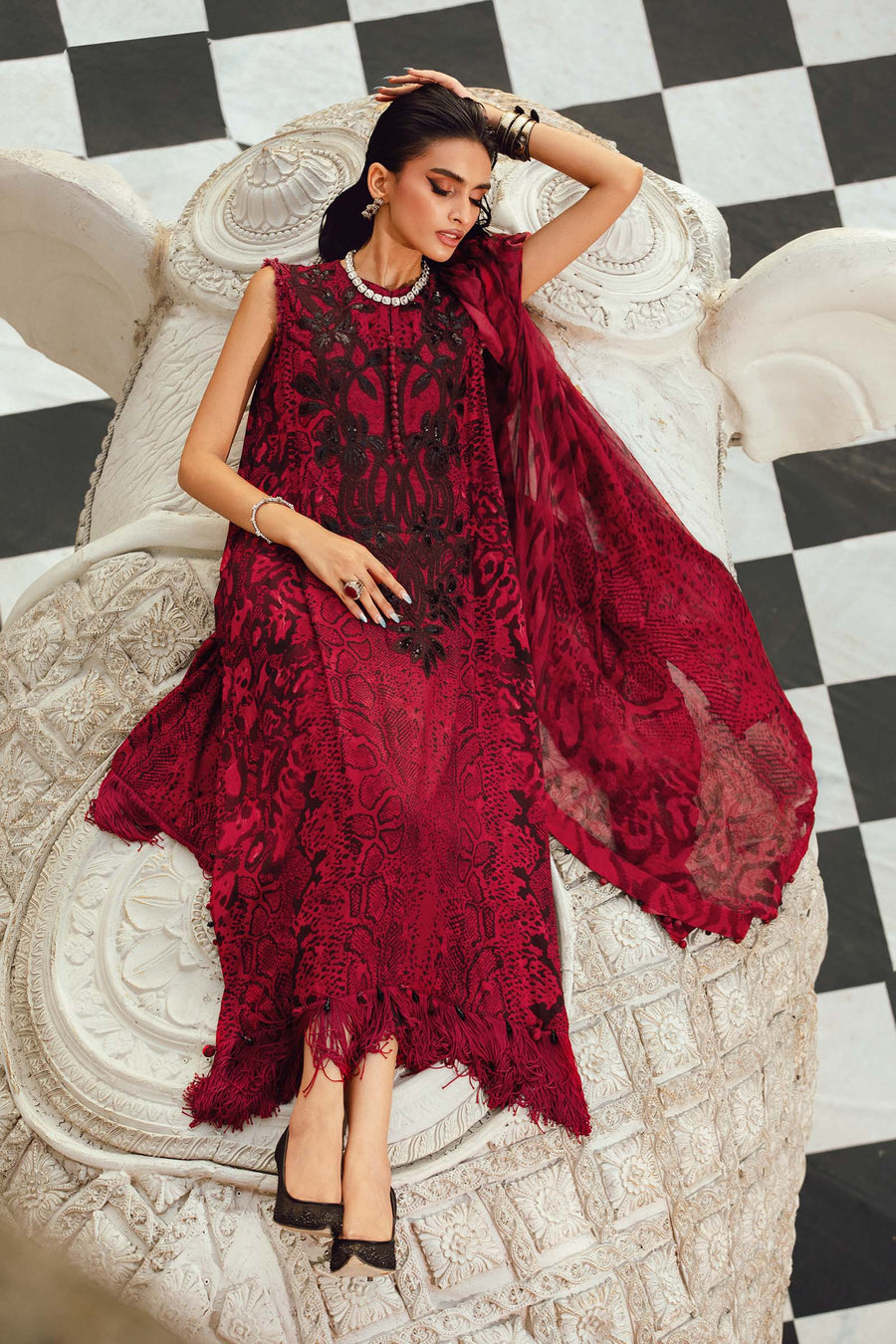 Maria.B MPrints Embroidered Linen Unstitched 3Pc Suit MPT-2702-A