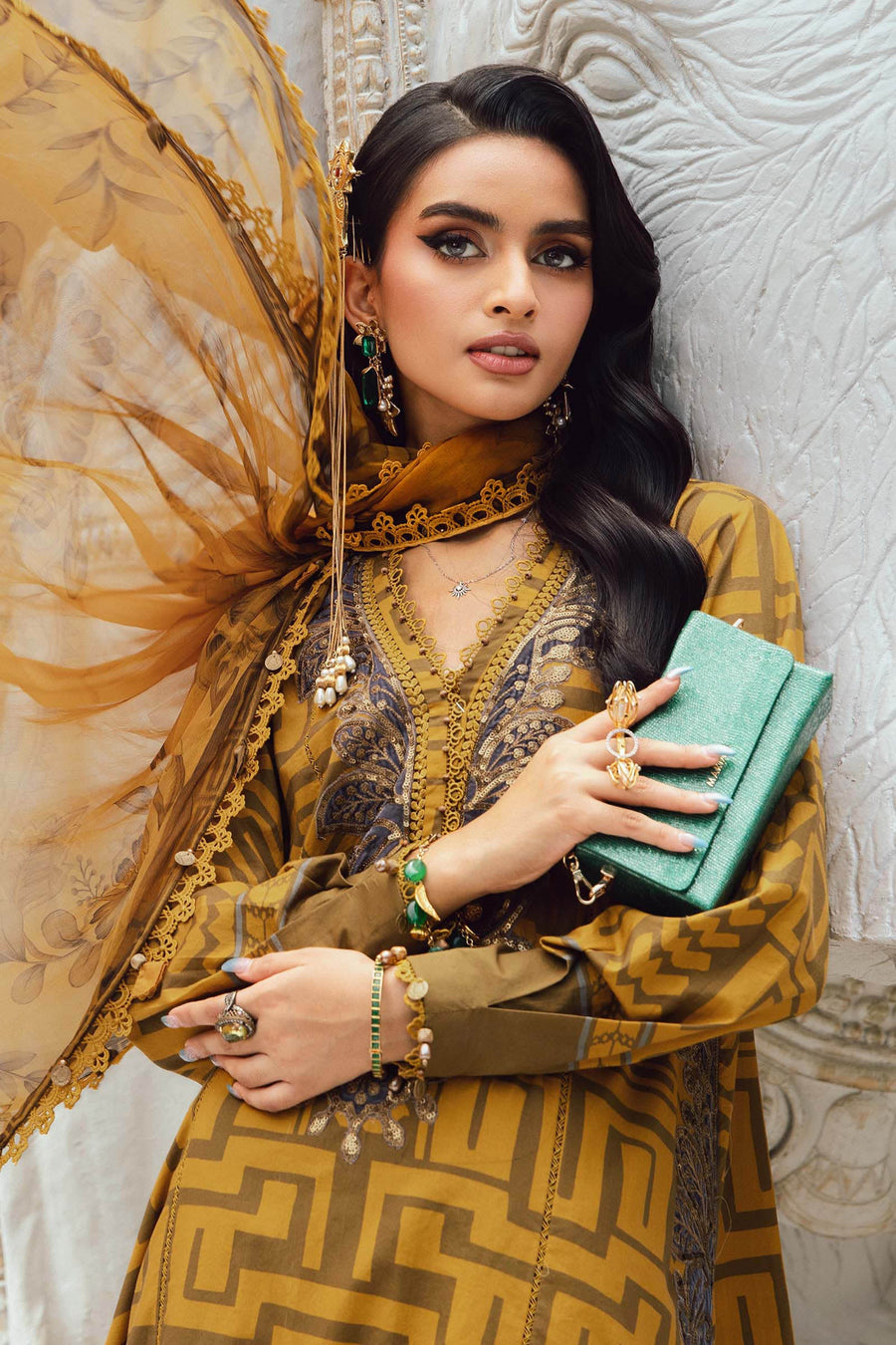 Maria.B MPrints Embroidered Cambric Unstitched 3Pc Suit MPT-2703-A