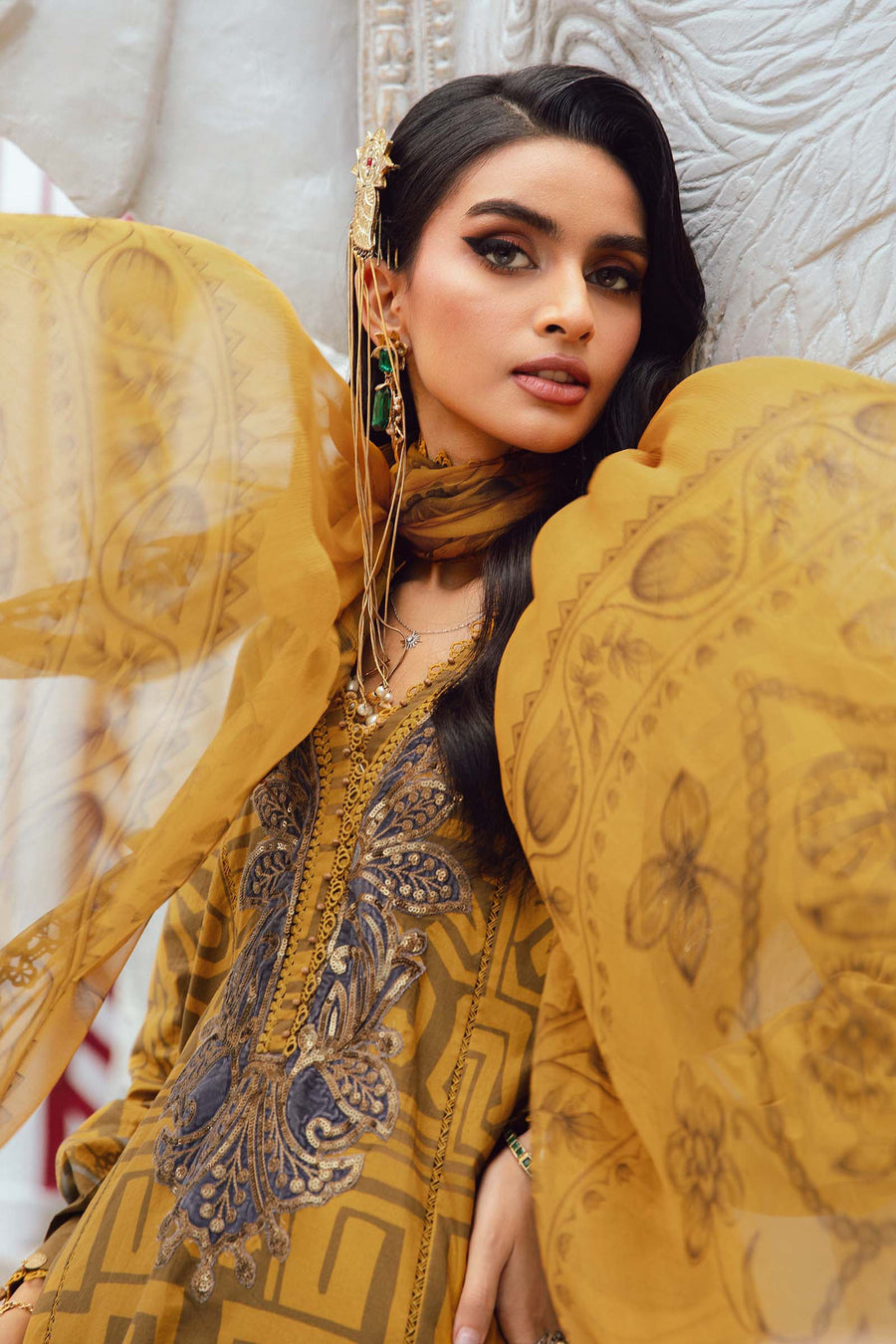Maria.B MPrints Embroidered Cambric Unstitched 3Pc Suit MPT-2703-A