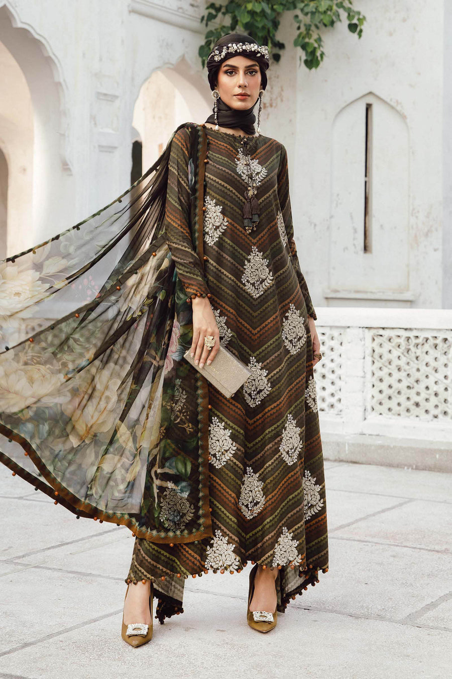 Maria.B MPrints Embroidered Cambric Unstitched 3Pc Suit MPT-2705-B