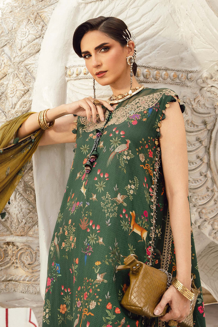 Maria.B MPrints Embroidered Linen Unstitched 3Pc Suit MPT-2707-B