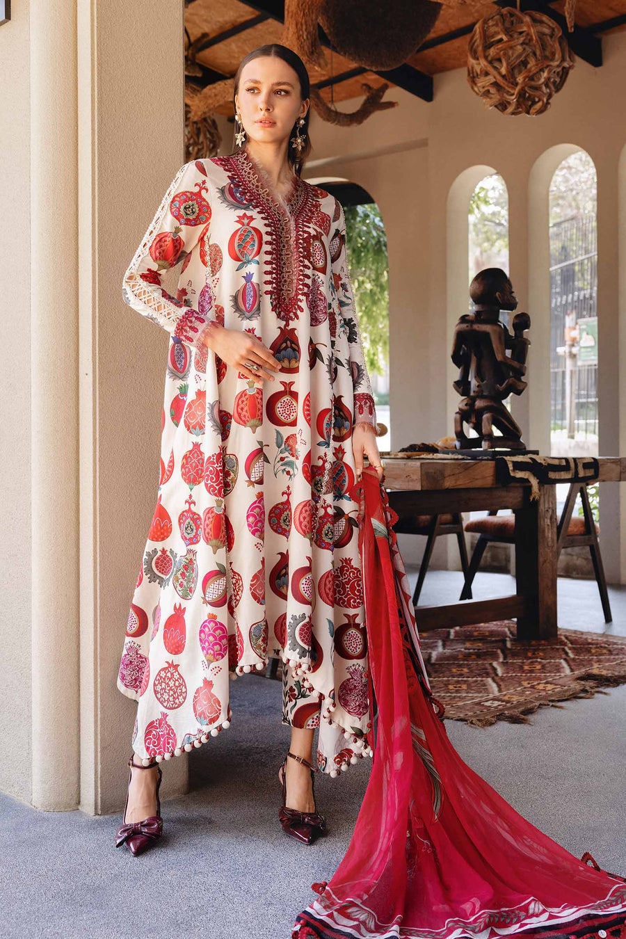 Maria.B MPrints Embroidered Lawn Unstitched 3Pc Suit MPT-2903-A