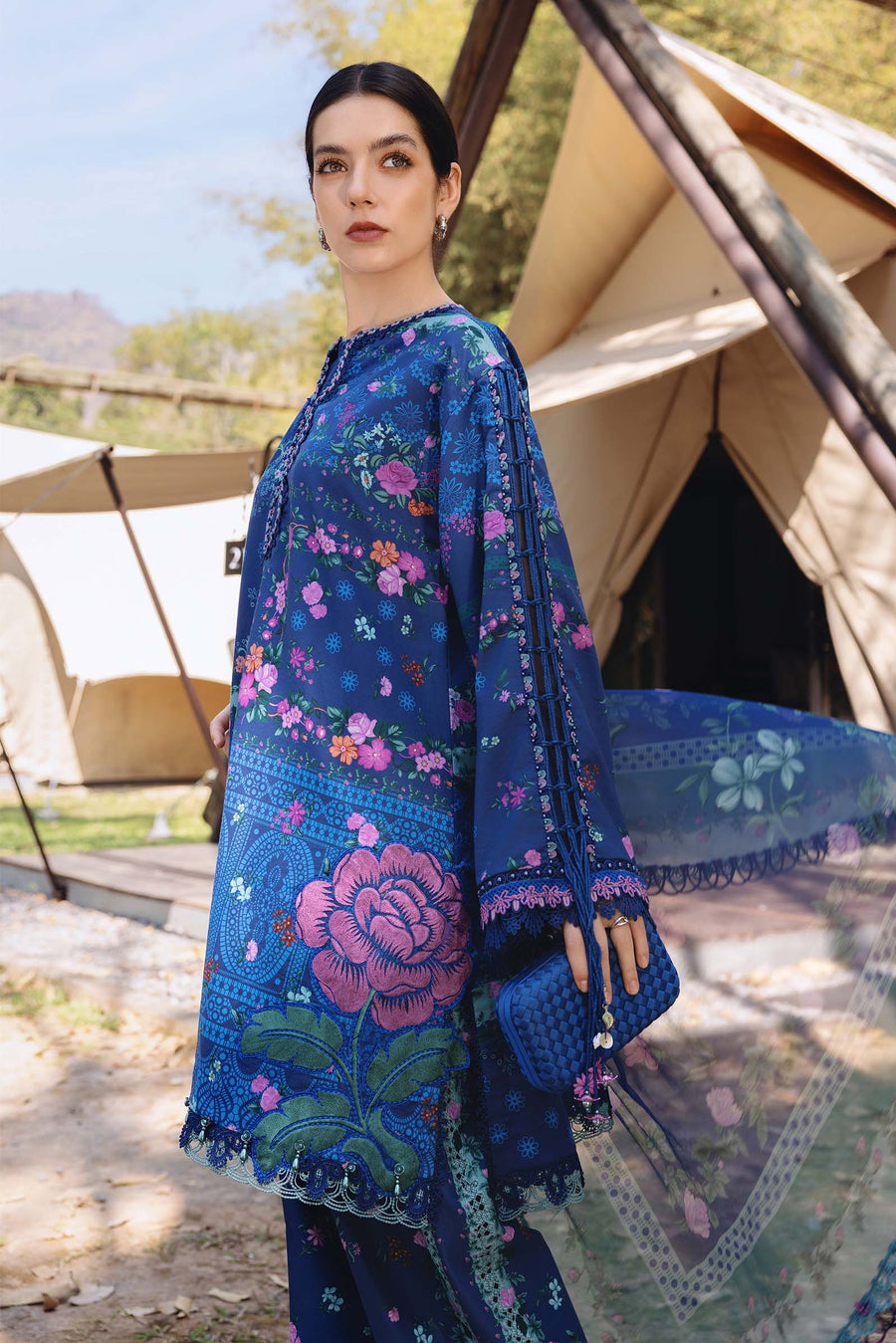 Maria.B MPrints Embroidered Lawn Unstitched 3Pc Suit MPT-2904-B