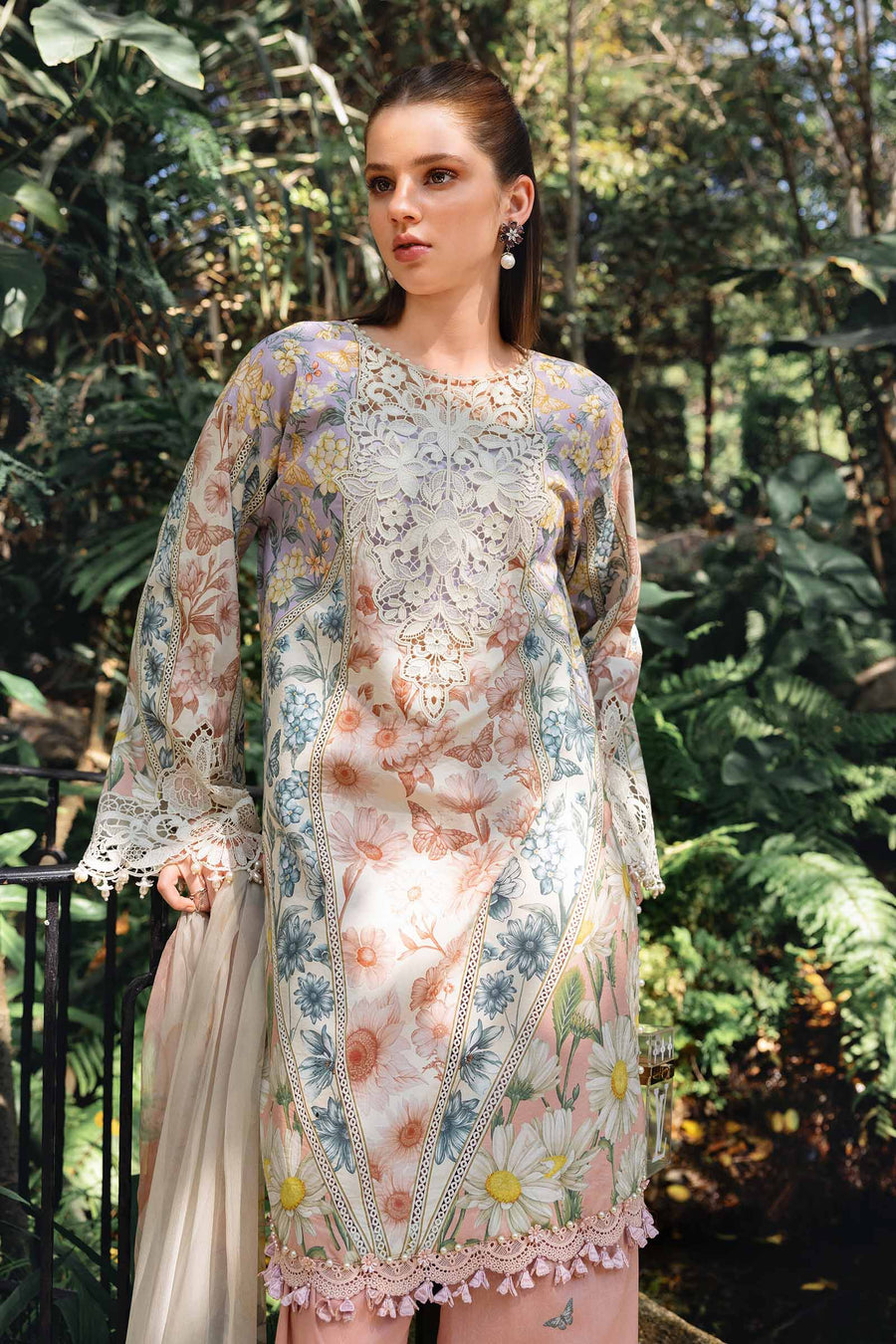 Maria.B MPrints Embroidered Lawn Unstitched 3Pc Suit MPT-2910-B