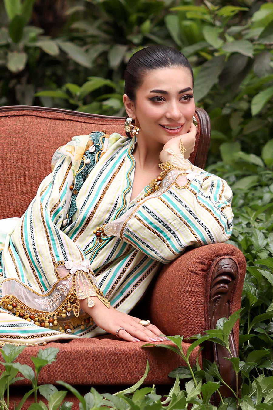 Maria.B MPrints Embroidered Lawn Unstitched 3Pc Suit MPT-3002-B