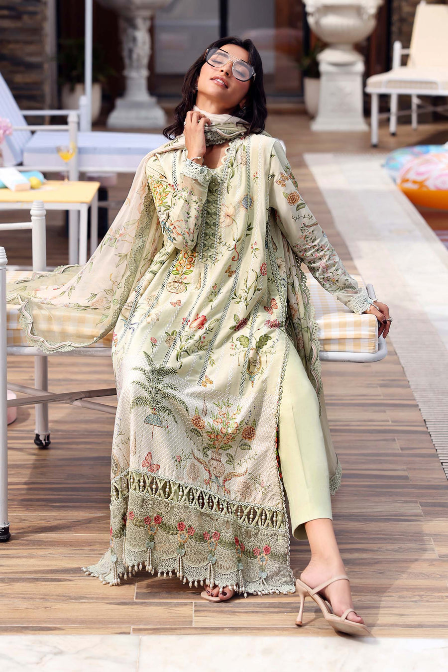 Maria.B MPrints Embroidered Lawn Unstitched 3Pc Suit MPT-3004-B